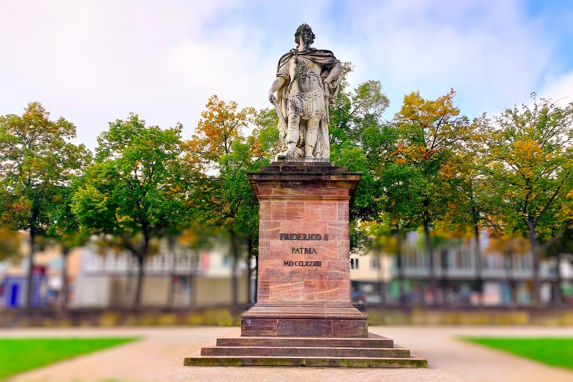 Foto: Landgraf Friedrich II Denkmal in Kassel-Mitte