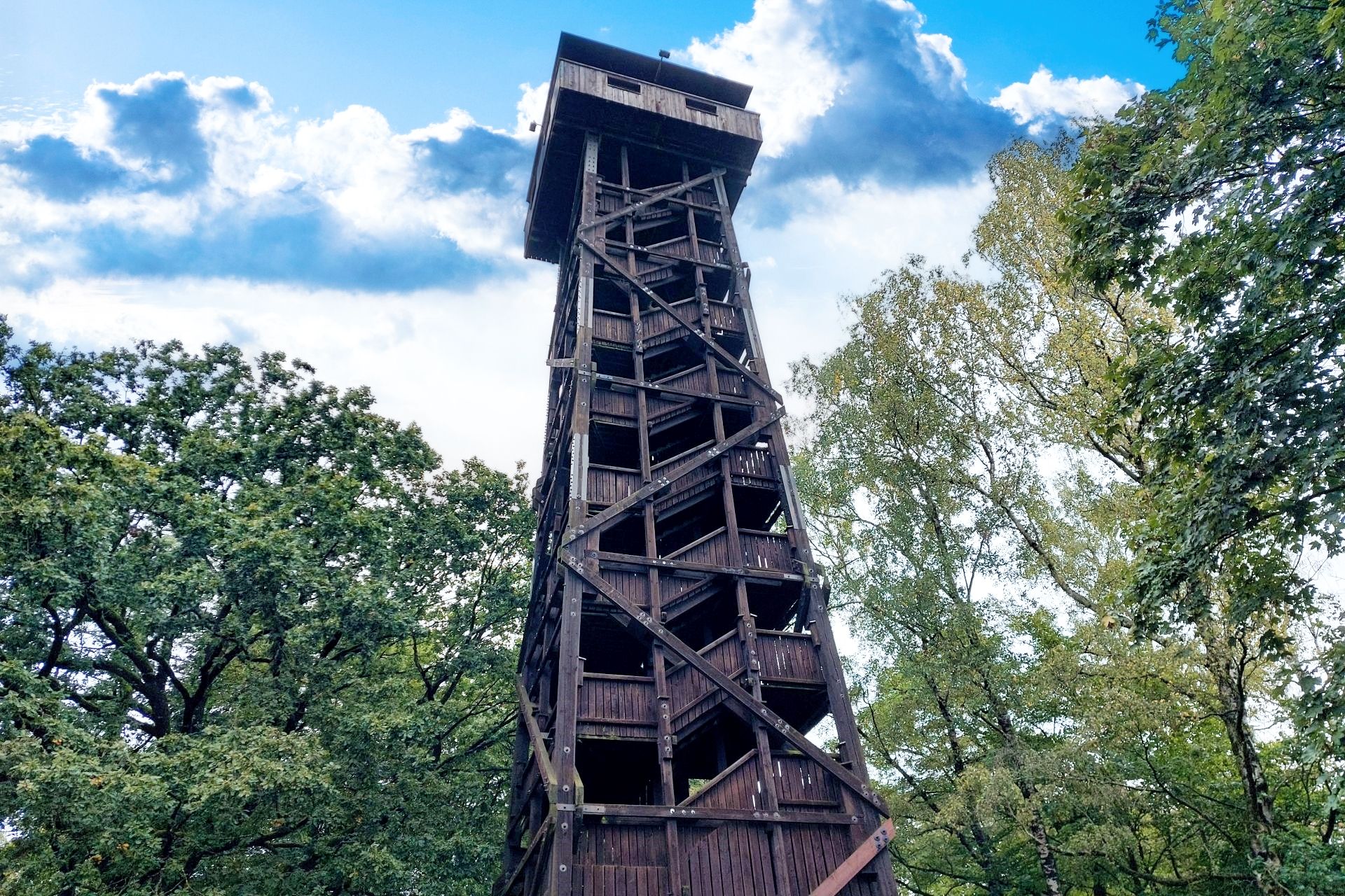 Foto: Hunburgturm in Kirchhain-Burgholz
