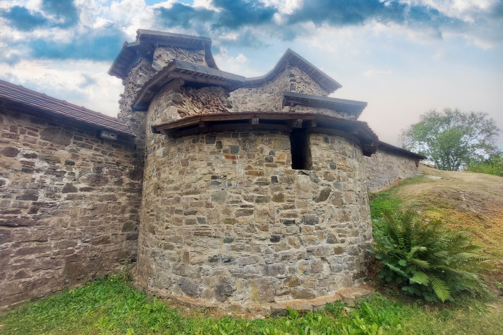 Foto: Burg Hatzfeld in Hatzfeld (Eder)