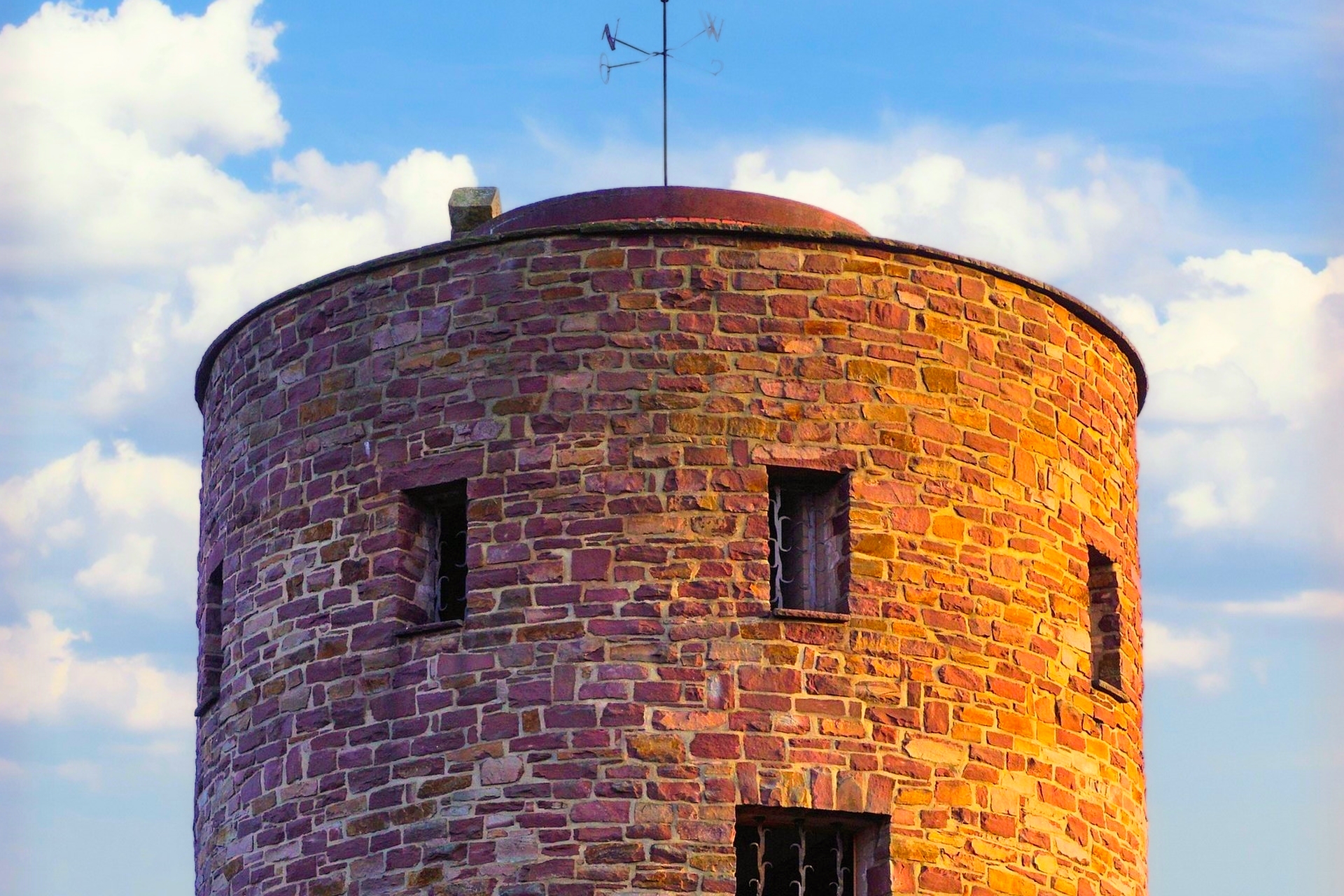 Foto: Würfelturm in Hofgeismar