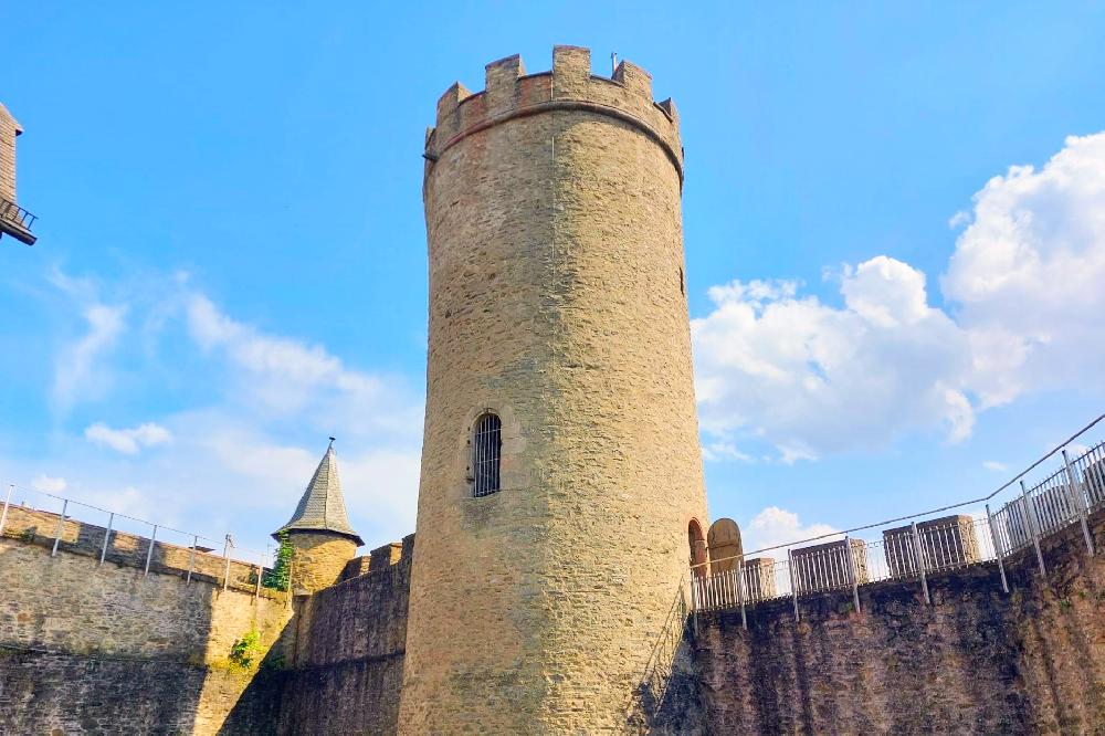 Thumbnail: Zwinger des Landgrafenschlosses in Biedenkopf